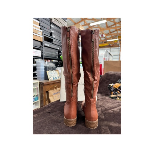 Style & Co. Brown Knee-High Boots size 11 - Picture 5 of 10